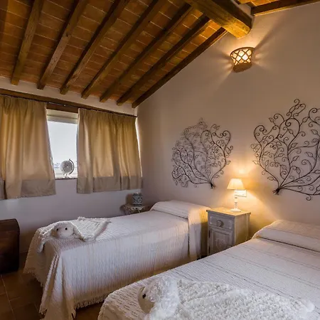 Casale La Rugantina 别墅 哥尔顿